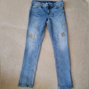 White House Black Market Slim Classic Rise Distressed  Embroidery Jeans Size 6